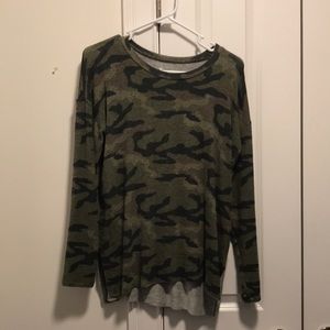 American Eagle Long Sleeve